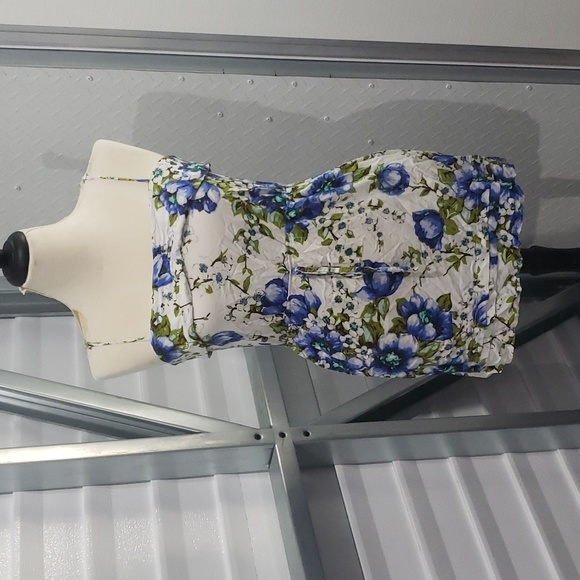 Arden B Brand Blue And White Floral Dress Size Medium